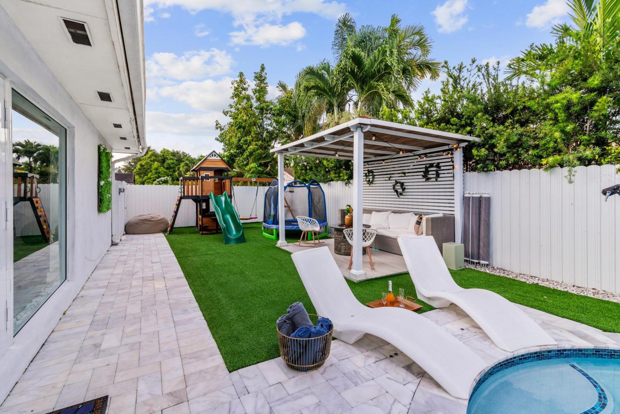 Miami Luxury House W Heated Pool & Jacuzzi Villa ภายนอก รูปภาพ